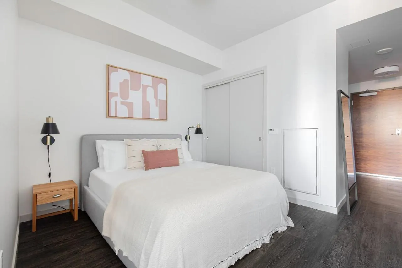 Belltown Studio W Gym Rooftop Sun Deck Sea-70 Seattle Apartment