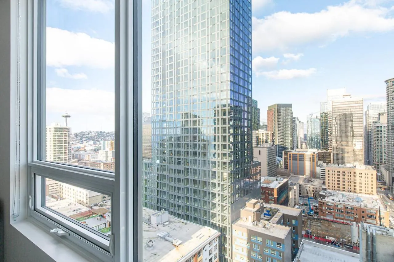 Belltown Studio W Gym Rooftop Sun Deck Sea-70 Seattle Apartment